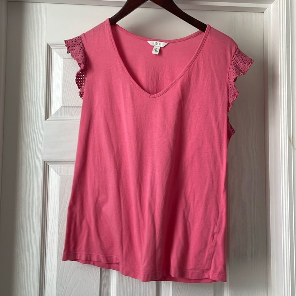 1901 detailed sleeve tee